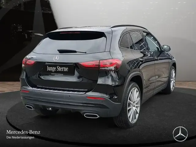 Mercedes-Benz GLA 250