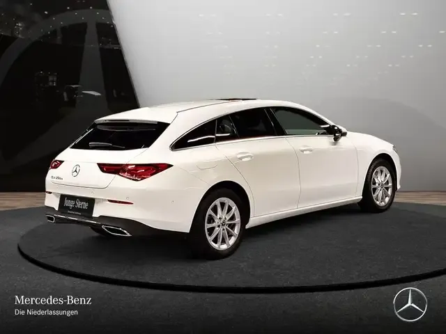 Mercedes-Benz CLA 250