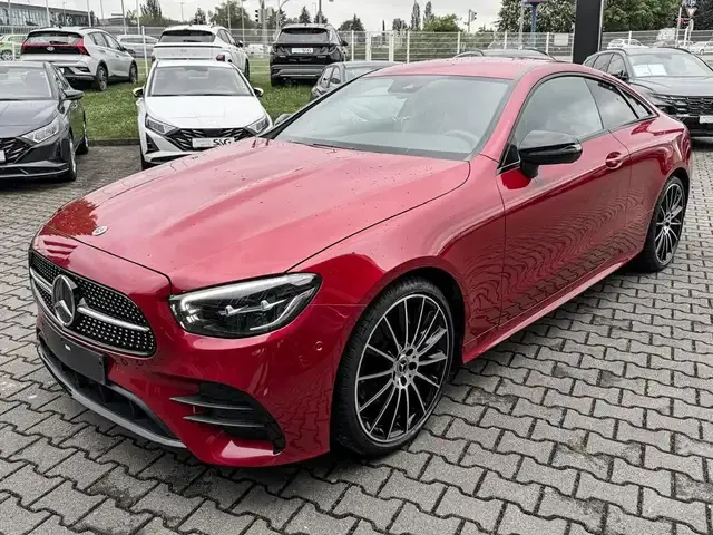 Mercedes-Benz E 200