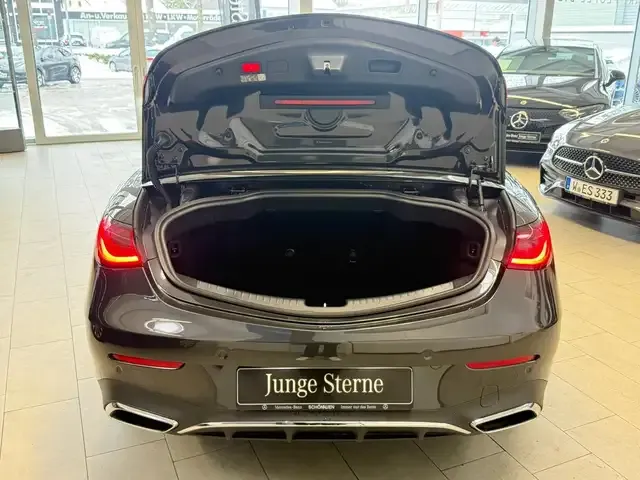 Mercedes-Benz CLE 200