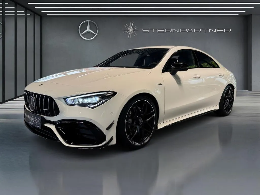 Mercedes-Benz CLA 45 AMG