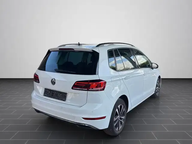 Volkswagen Golf Sportsvan