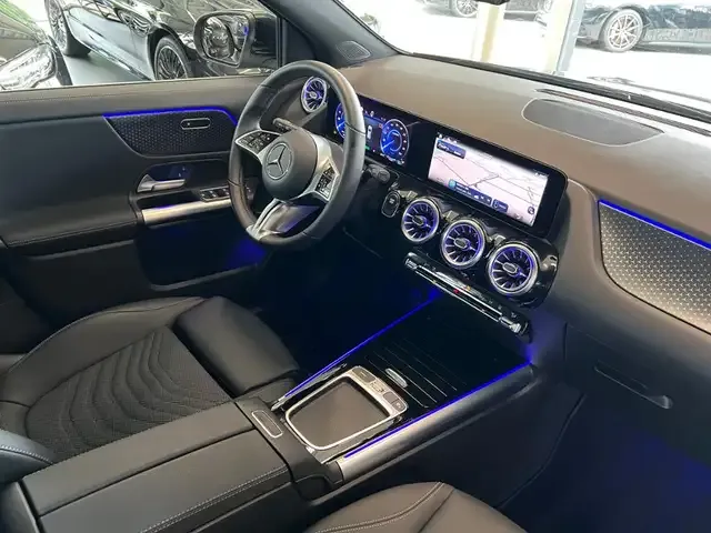 Mercedes-Benz EQA 300