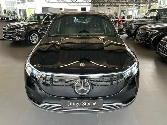 Mercedes-Benz EQA 300