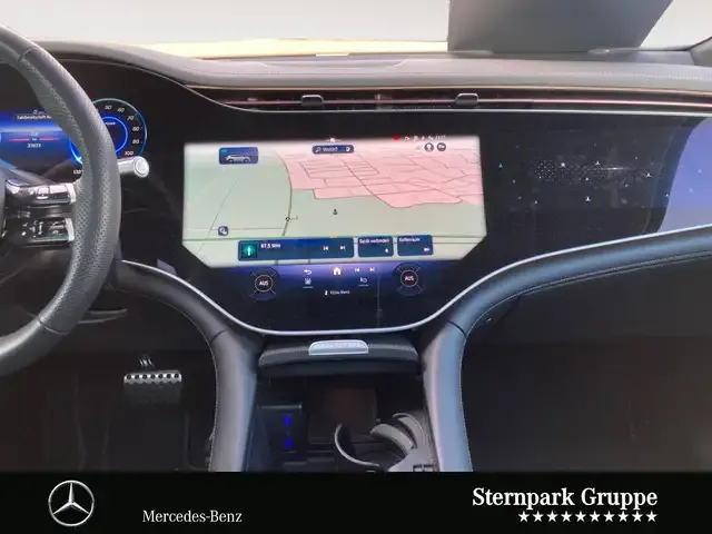 Mercedes-Benz EQS SUV