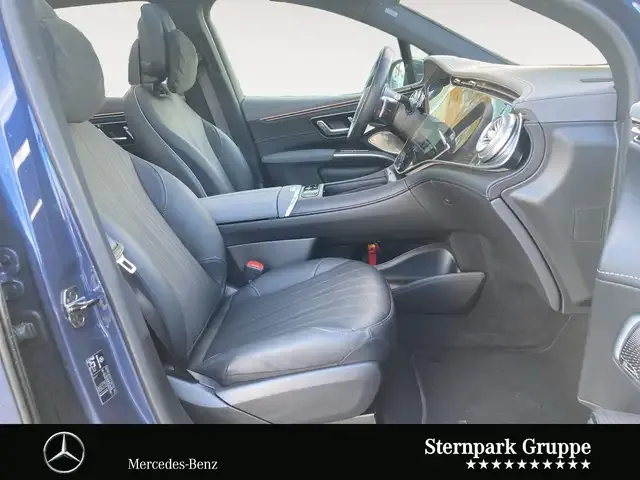 Mercedes-Benz EQS SUV