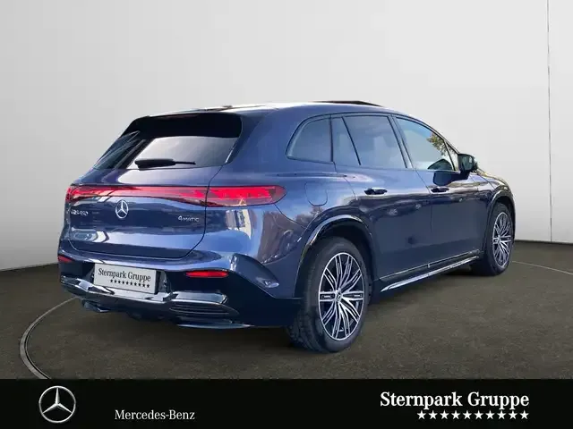 Mercedes-Benz EQS SUV