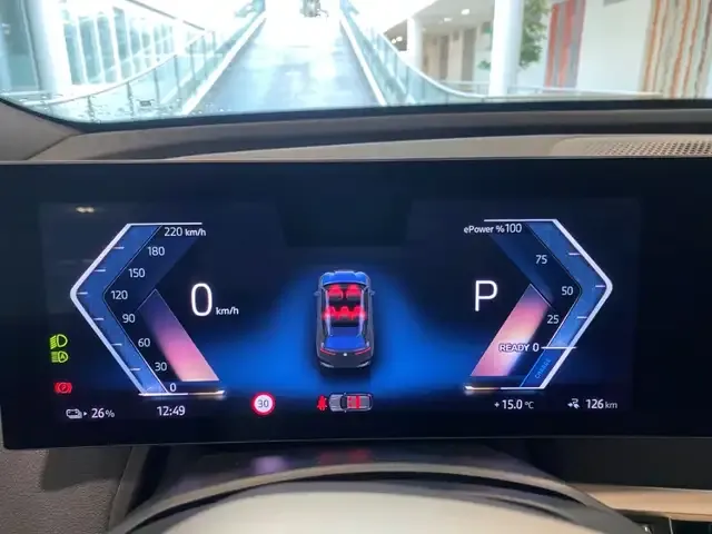 BMW iX