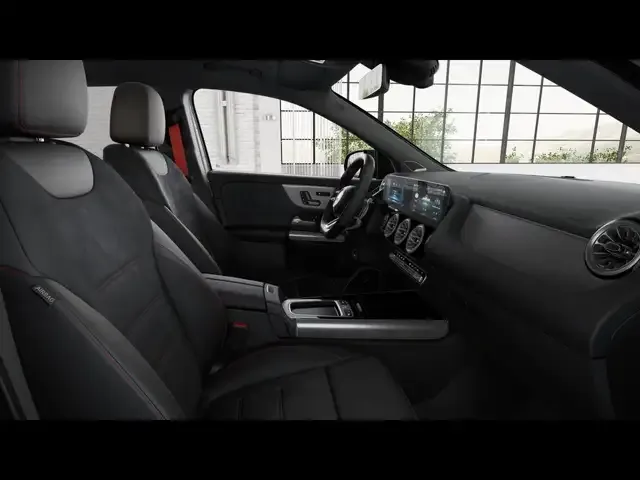 Mercedes-Benz GLA 45 AMG