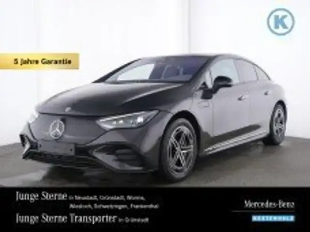 Mercedes-Benz EQE 300