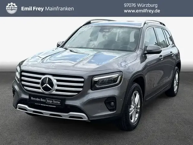 Mercedes-Benz GLB 200