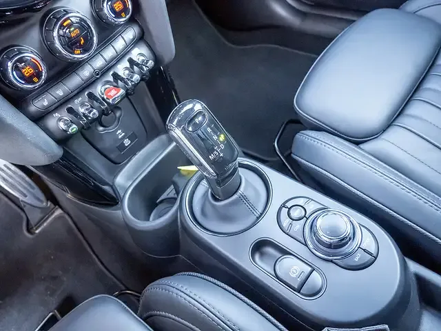 MINI John Cooper Works Cabrio