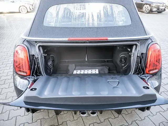 MINI John Cooper Works Cabrio