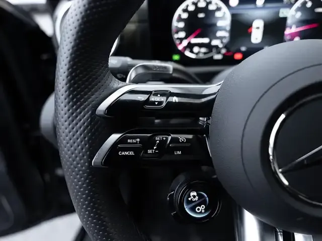 Mercedes-Benz A 35 AMG