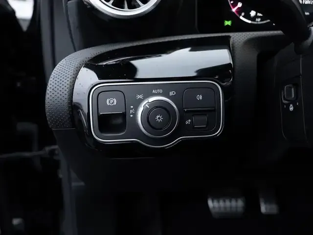 Mercedes-Benz A 35 AMG