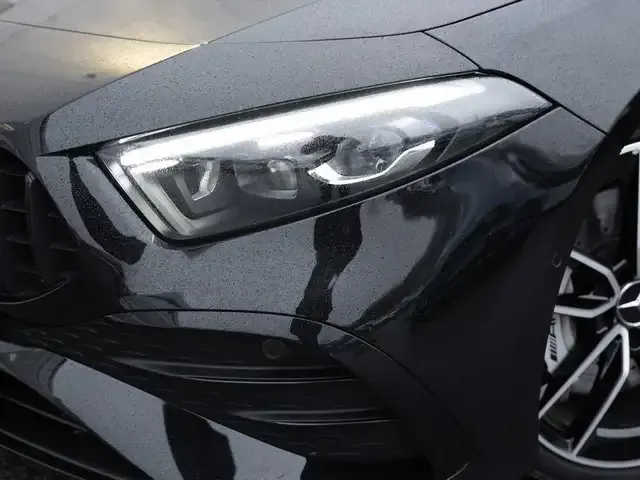 Mercedes-Benz A 35 AMG