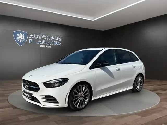 Mercedes-Benz Sonstige