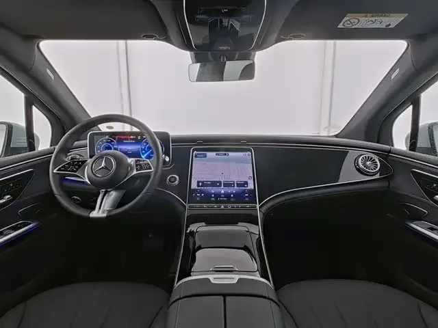 Mercedes-Benz EQE SUV