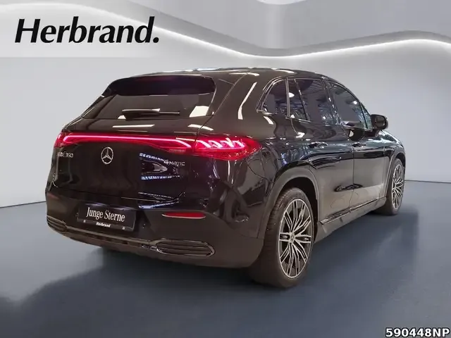 Mercedes-Benz EQE SUV