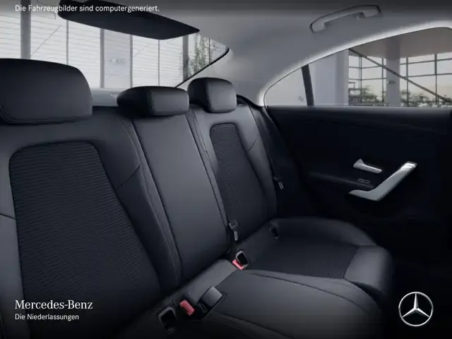 Mercedes-Benz CLA 180