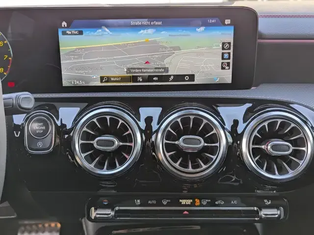 Mercedes-Benz CLA 45 AMG