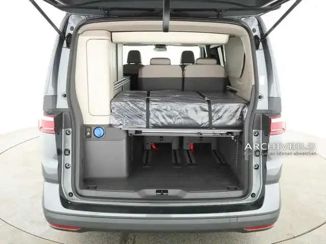 Volkswagen T7 California