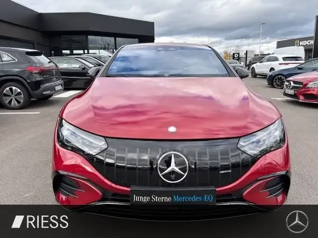 Mercedes-Benz EQE 53