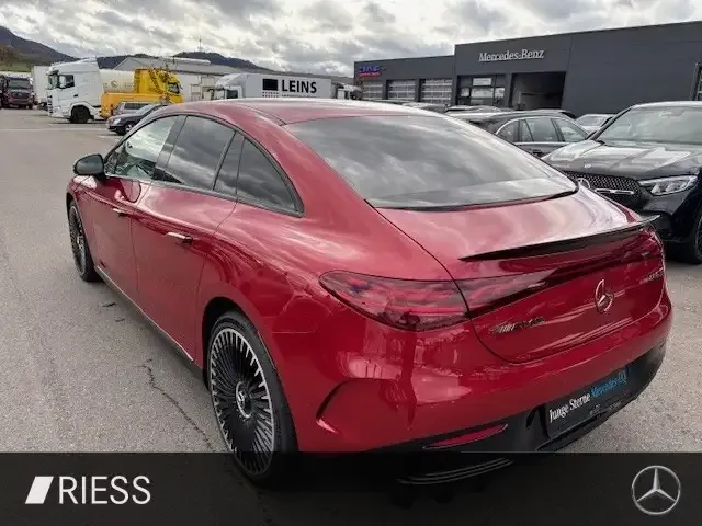 Mercedes-Benz EQE 53