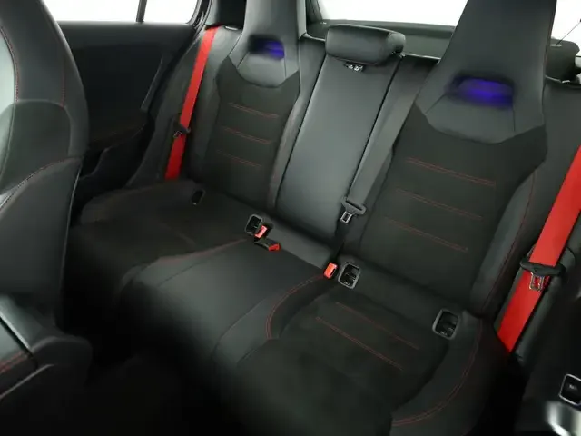 Mercedes-Benz A 35 AMG