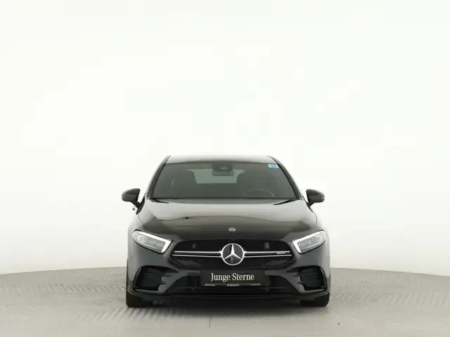 Mercedes-Benz A 35 AMG