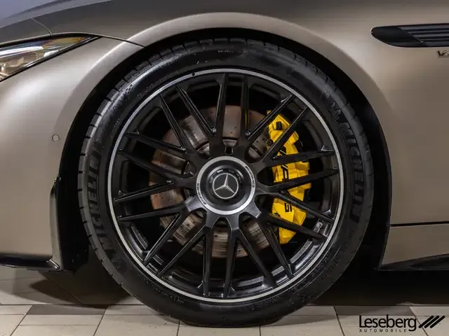 Mercedes-Benz SL 63 AMG
