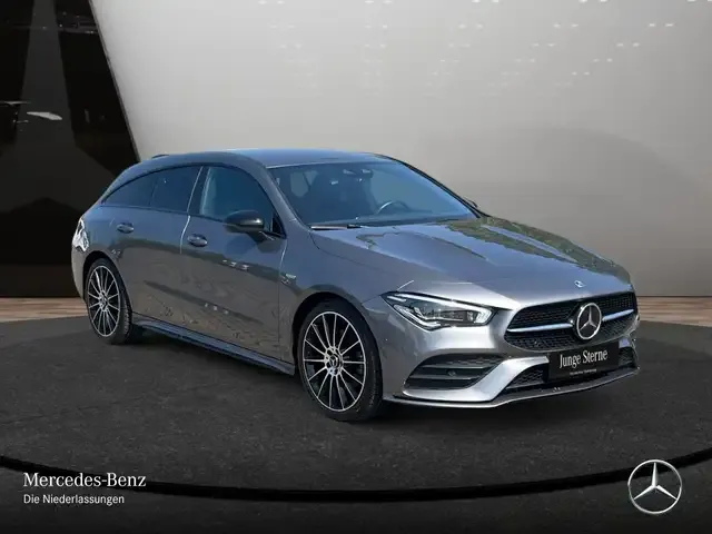 Mercedes-Benz CLA 220