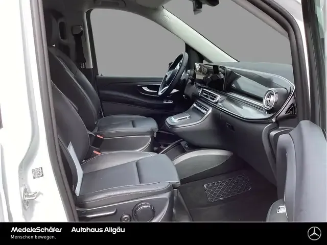 Mercedes-Benz EQV 300