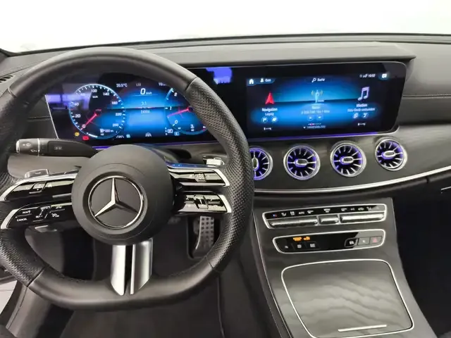 Mercedes-Benz E 400