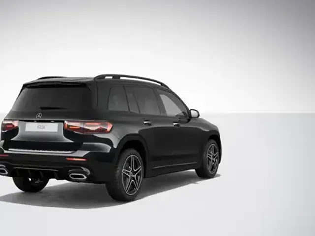 Mercedes-Benz GLB 220