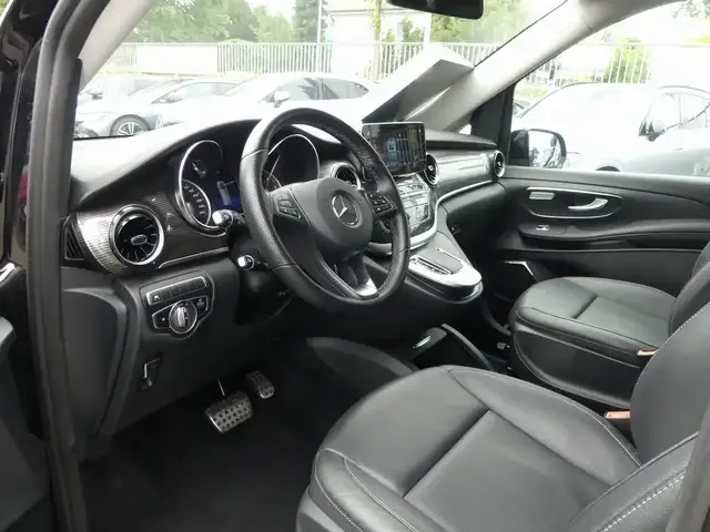 Mercedes-Benz V 300