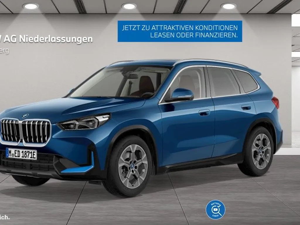 BMW iX1