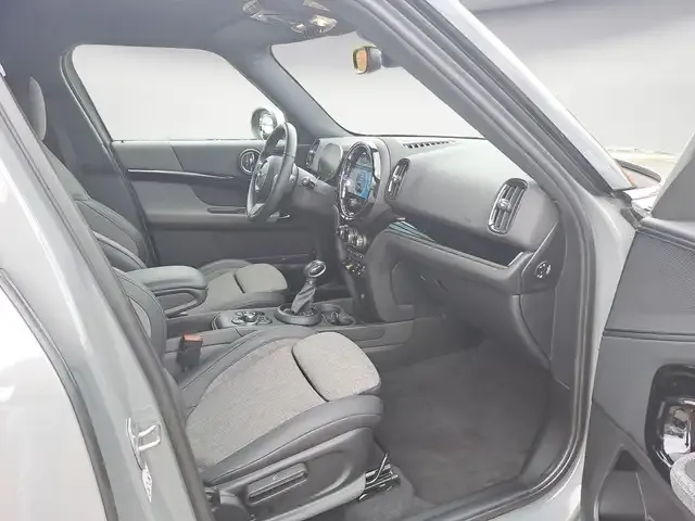 MINI Cooper SE Countryman