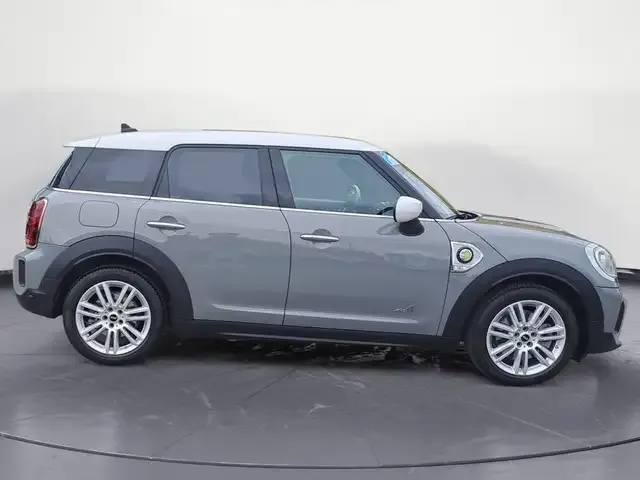 MINI Cooper SE Countryman