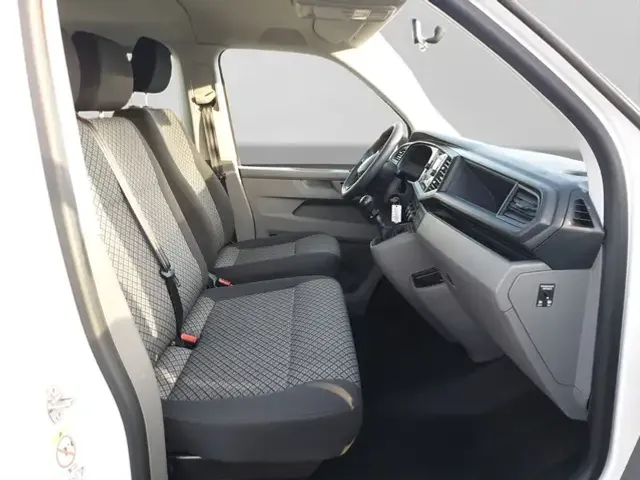 Volkswagen T6.1 Caravelle