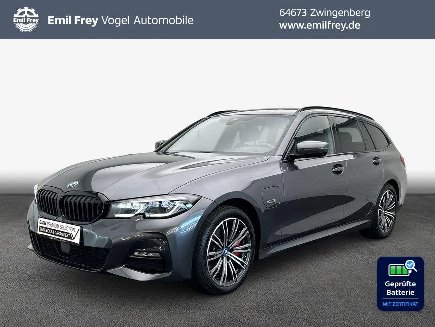 BMW 330