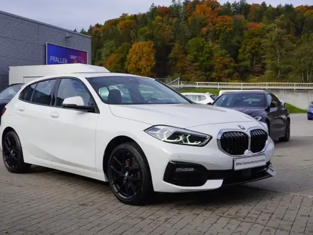 BMW 118