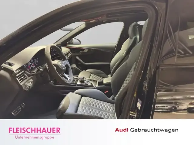 Audi RS4