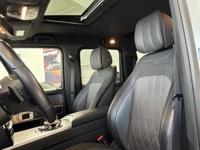 Mercedes-Benz G 400