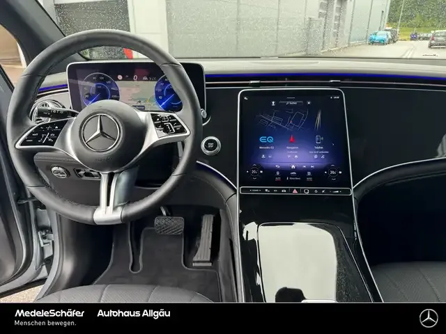 Mercedes-Benz EQE SUV