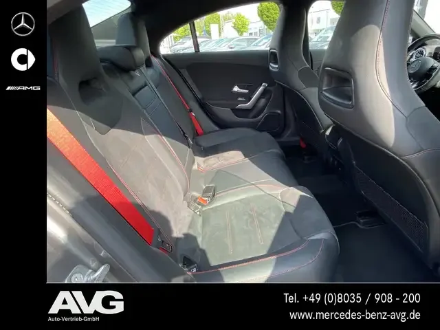 Mercedes-Benz CLA 35 AMG