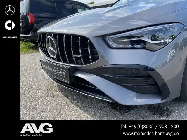 Mercedes-Benz CLA 35 AMG