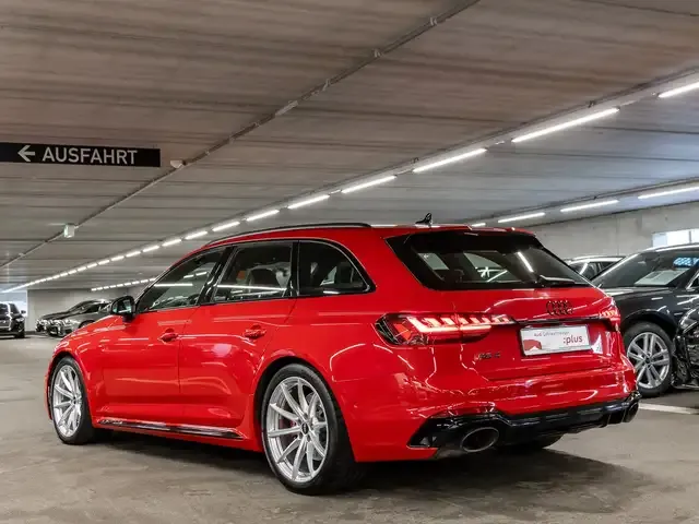 Audi RS4