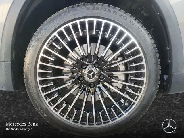 Mercedes-Benz EQA 300