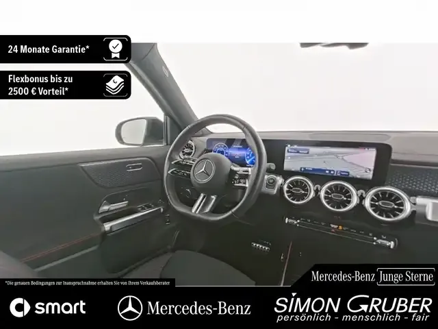 Mercedes-Benz EQB 300